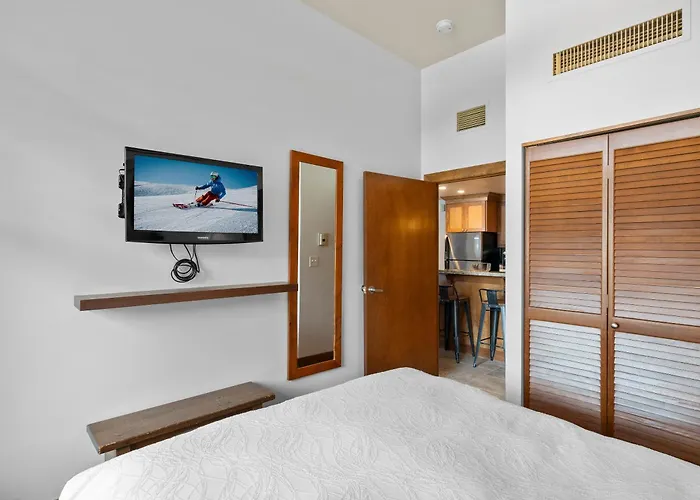 Sundial Lodge By All Seasons Resort Lodging